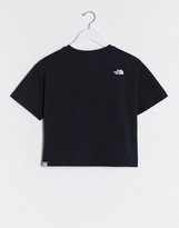 Thumbnail for your product : The North Face central logo crop t-shirt in black