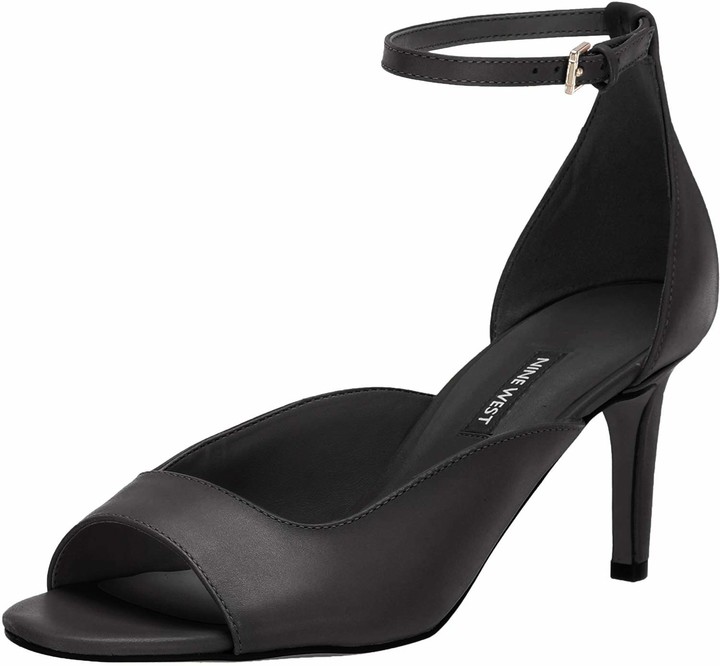 nine west manchon mesh sandals