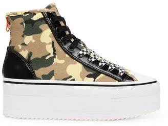 steve madden laguna suede sneaker