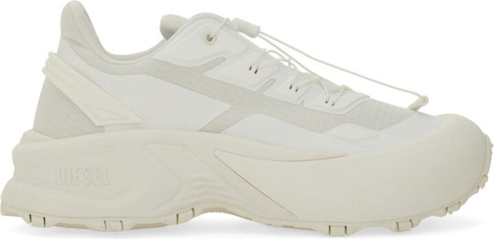 D-Cage Sneaker Runner