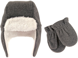 infant hat and mittens