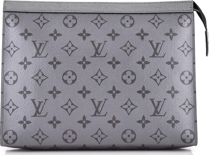 Louis Vuitton Monogram Taigarama Pochette Voyage MM (SHG-QQPlSs)