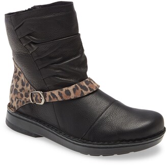 black boots with arch support