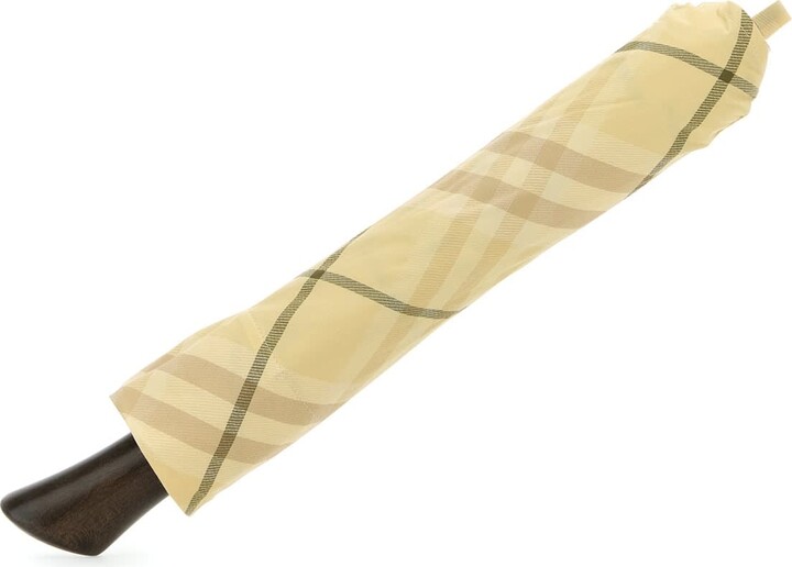 Burberry Windbreaker Phone Bag - ShopStyle Tech Accessories