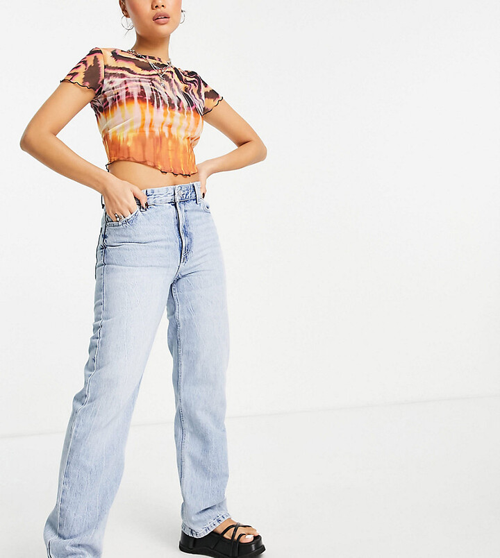 Bershka Petite high waisted dad jeans in bleached wash - ShopStyle