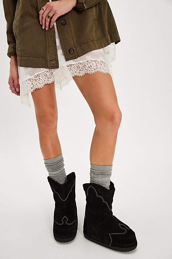 INUIKII Cozy Cowboy Boots