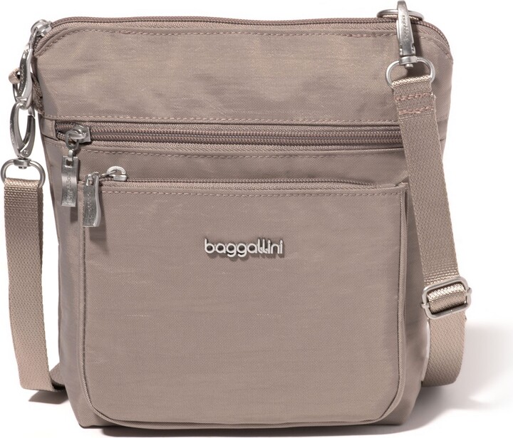 Baggallini Modern Pocket Crossbody Bag