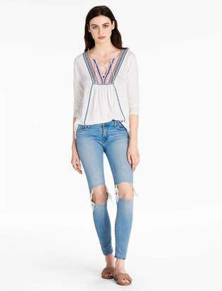 Lucky Brand EMBROIDERED TOP