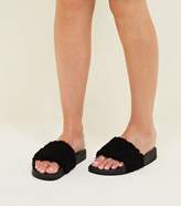 Thumbnail for your product : New Look Black Teddy Strap Sliders