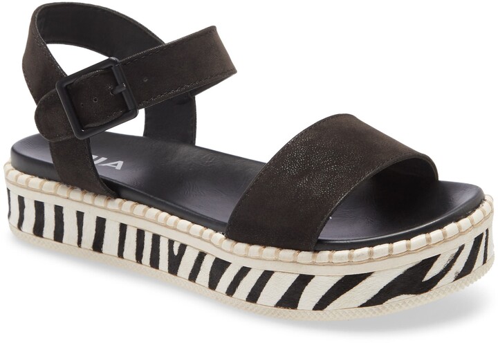 mia zita platform wedge sandal