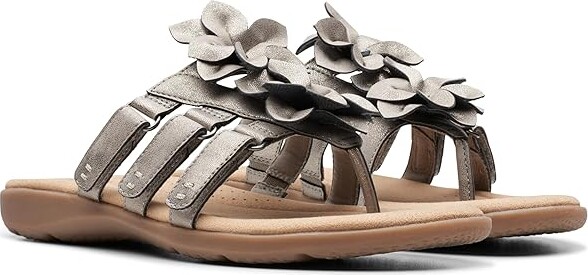 Clarks Elizabelle Mae Women's Sandals Pewter Metallic Synthetic : 8 B - Medium, Leather