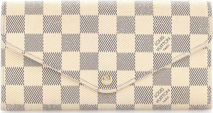 Louis Vuitton Mat French Wallet Monogram Vernis - ShopStyle