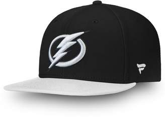 Men's Fanatics Branded Black Tampa Bay Lightning Core Alternate Logo Adjustable Snapback Hat