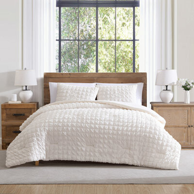 Tahari Luca 3-Piece Seersucker Grid Cotton-Rich Comforter Set