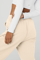 Thumbnail for your product : Alo Yoga Accolade Sweatpant in Black, Size: 2XS |