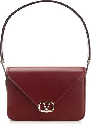Valentino Garavani VRING Medium leather shoulder bag black red #Sponsored # VRING, #Medium, #Valentino