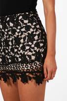 Thumbnail for your product : boohoo Petite Ellie Contrast Lining Crochet Lace Mini Skirt