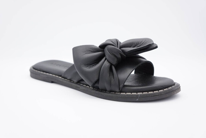 Ateliers Women's Bimini Sandal In Black