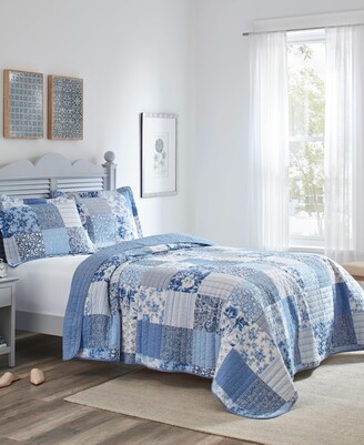 Laura Ashley Bramble Floral 100% Cotton Quilt Bedding Set Green : Target