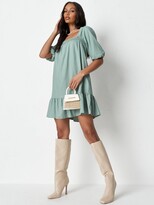 Thumbnail for your product : Missguided Short Sleeve Frill Hem Linen Look Smock Dress - Green