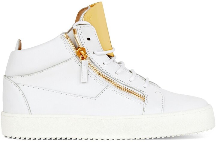 steel toe sneakers canada