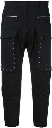 No.21 cargo pocket cropped trousers