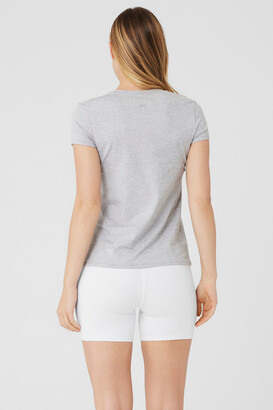 Alo Yoga Alosoft Finesse T-Shirt in White, Size: XS