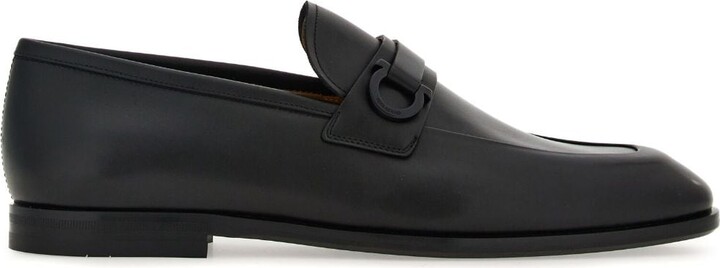 Ferragamo Gancini Buckle Leather Loafers - Black