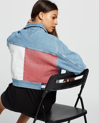 Tommy Jeans Cropped Tommy Flag Trucker Jacket
