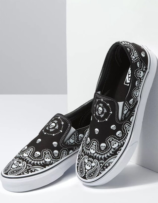 Vans Bandana Skull Classic Slip-On Shoes