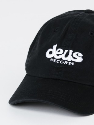 Deus Records Cap