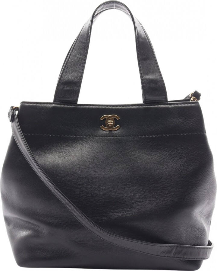 Chanel Leather tote - ShopStyle