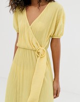 Thumbnail for your product : Asos Tall ASOS DESIGN Tall exclusive midi plisse tea dress with resin buckle