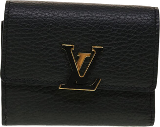 Louis Vuitton Capucines Beige Wood Handbag (Pre-Owned) – Bluefly