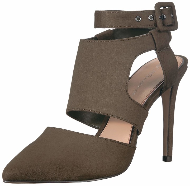 bcbgeneration suede pumps