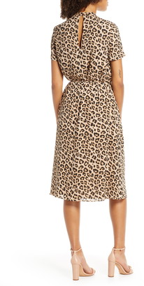 AVEC LES FILLES Leopard Mock Neck Short Sleeve Dress
