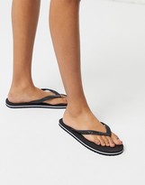 levi flip flops womens