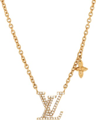 Louis Vuitton® LV Floragram Necklace Golden. Size in 2023  Fashion jewelry  necklaces, Luxury gifts for women, Louis vuitton necklace