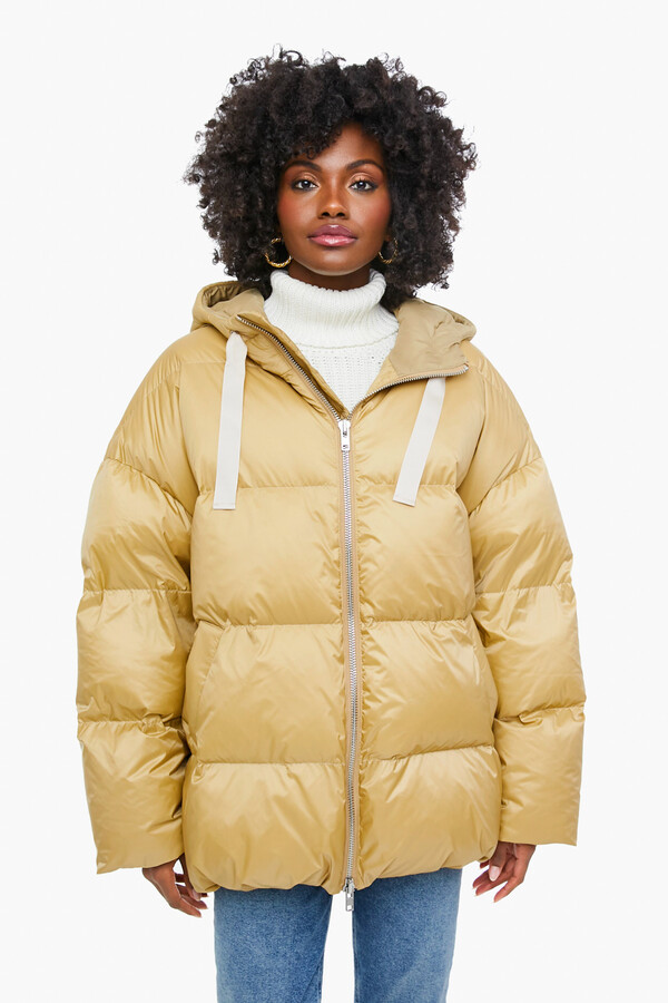 Collusion Unisex lightweight longline quilted jacket in beige - ShopStyle