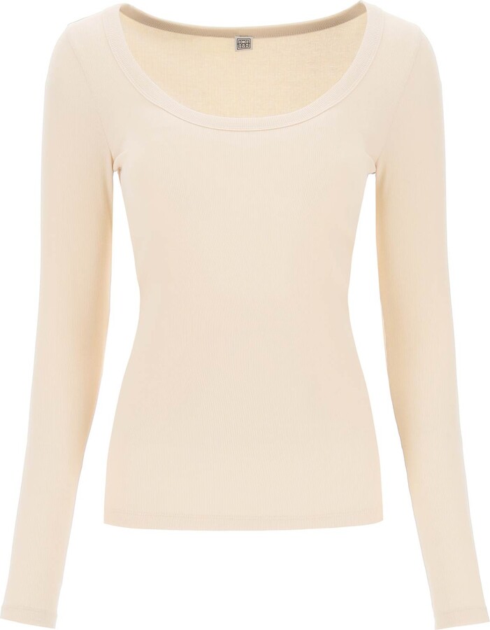 Fitted Stretch Long Sleeve Scoop Neck Top