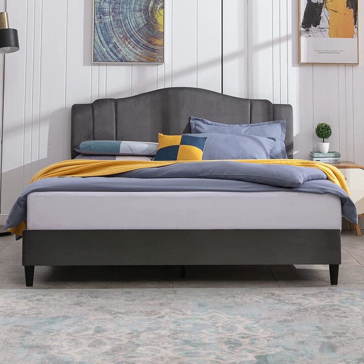 Mixoy Upholstered Velvet Platform Bed with ChannelTufted Headboard