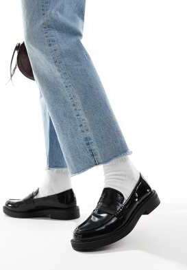 Pull&Bear loafers in black