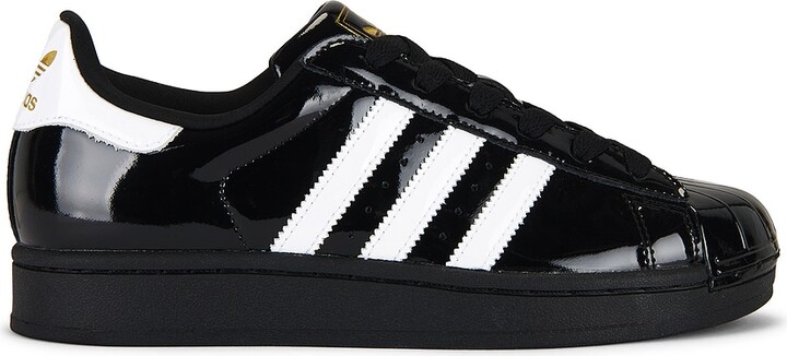adidas Superstar II in Black