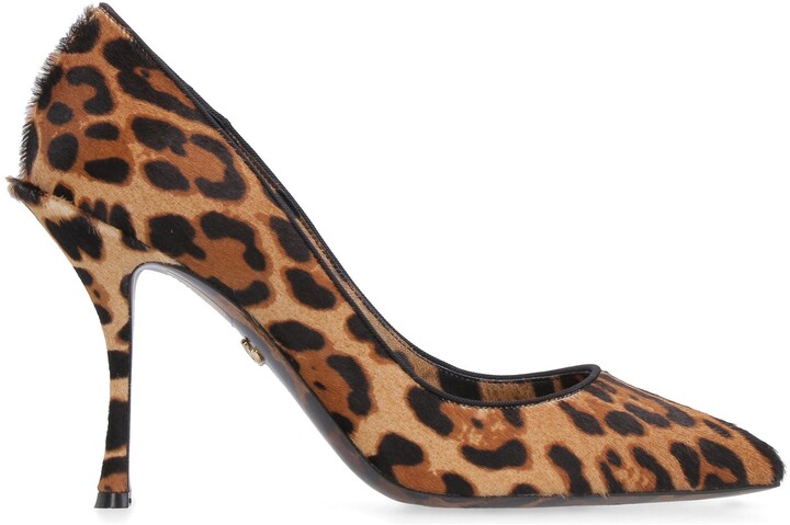 leopard print pumps