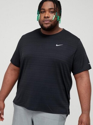 Nike Run Dri-FIT Miler T-Shirt (Plus Size) - Black