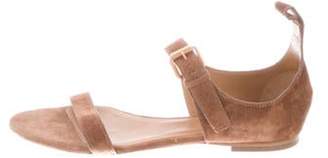 ChloÃ© Suede Buckle Sandals gold ChloÃ© Suede Buckle Sandals