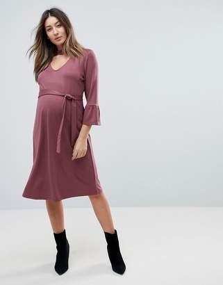 Mama Licious Mama.licious Mamalicious Choker Shift Dress With Frill Sleeve