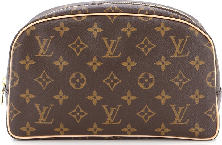 Louis Vuitton Cosmetic Pouch Spring in the City Monogram Giant Canvas -  ShopStyle Makeup & Travel Bags