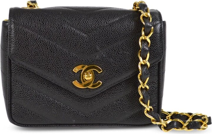 Chanel Pre-owned 2022 Mini Classic Flap Shoulder Bag - Neutrals