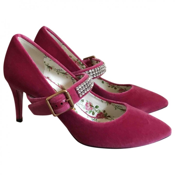 gucci pink velvet shoes